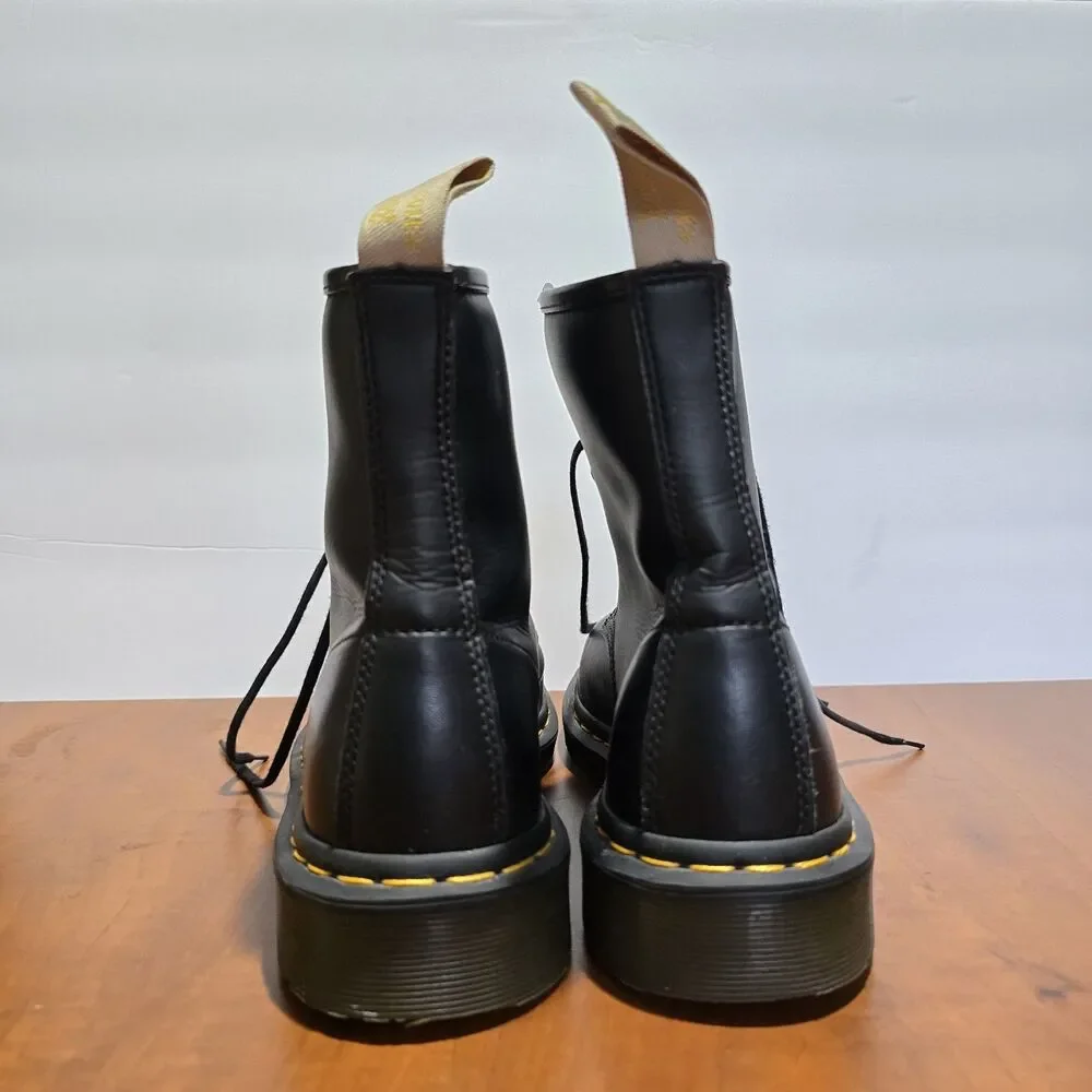 Dr Martens Mens Vegan Leather 8 Eyelet Lace Up Punk Grunge Combat Boots 10